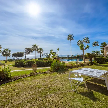 Molinos On The Beachfront With Pool Estepona