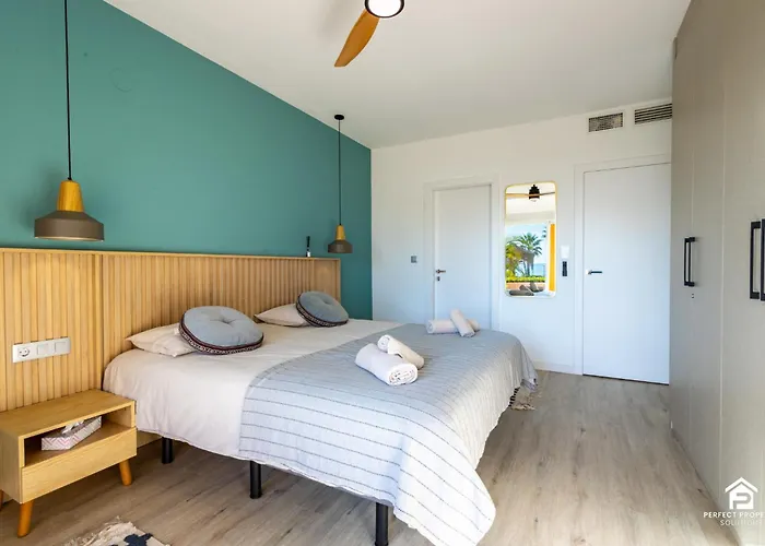 Molinos On The Beachfront With Pool