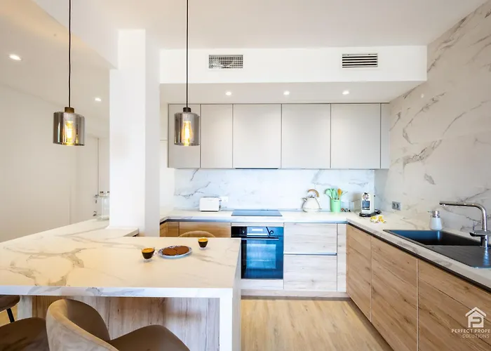 Molinos On The Beachfront With Pool Estepona