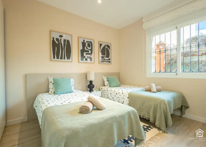 Lägenhet Molinos On The Beachfront With Pool