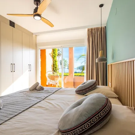 Molinos On The Beachfront With Pool Apartment