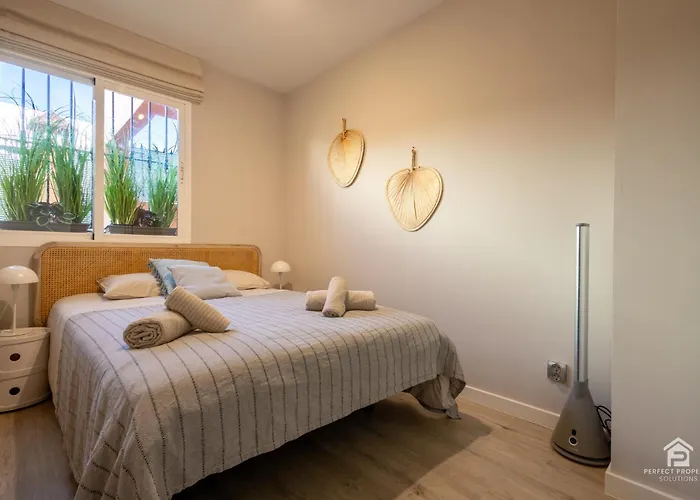 Molinos On The Beachfront With Pool Apartment *